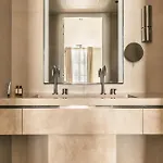 Mondovi Luxury