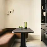 Mondovi Luxury 아파트호텔