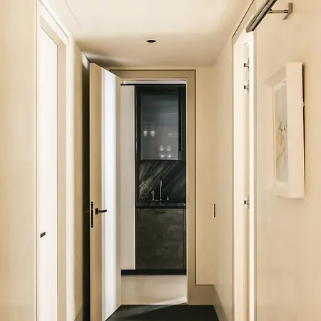 Mondovi Luxury Ξενοδοχείο με διαμερίσματα 5*