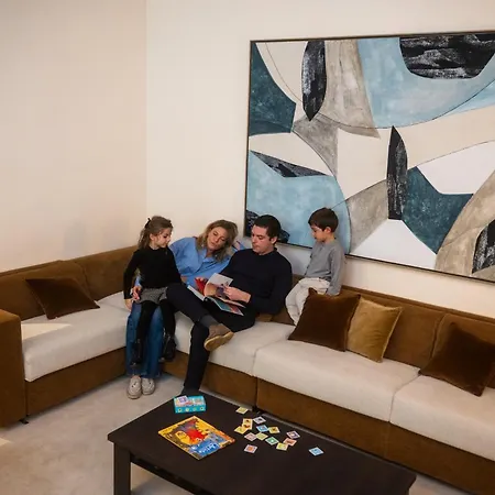 Mondovi Luxury Aparthotel Parijs