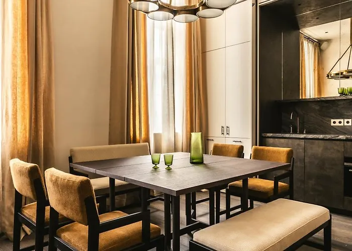 Mondovi Luxury 公寓式酒店 5*