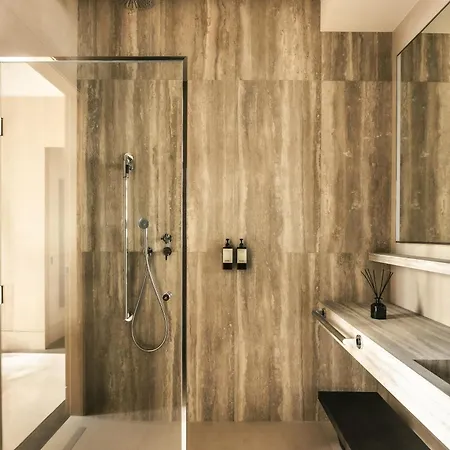 Mondovi Luxury 5*