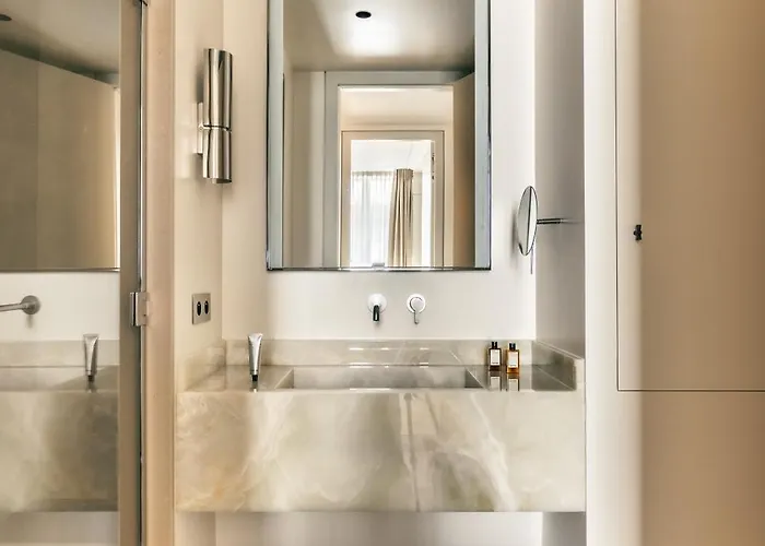 Mondovi Luxury Апарт-отель Париж