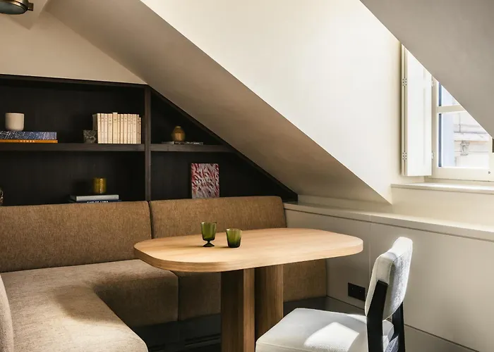 Mondovi Luxury 5* Париж