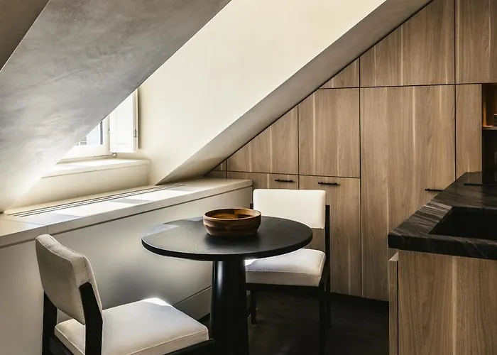 Mondovi Luxury 5* Париж